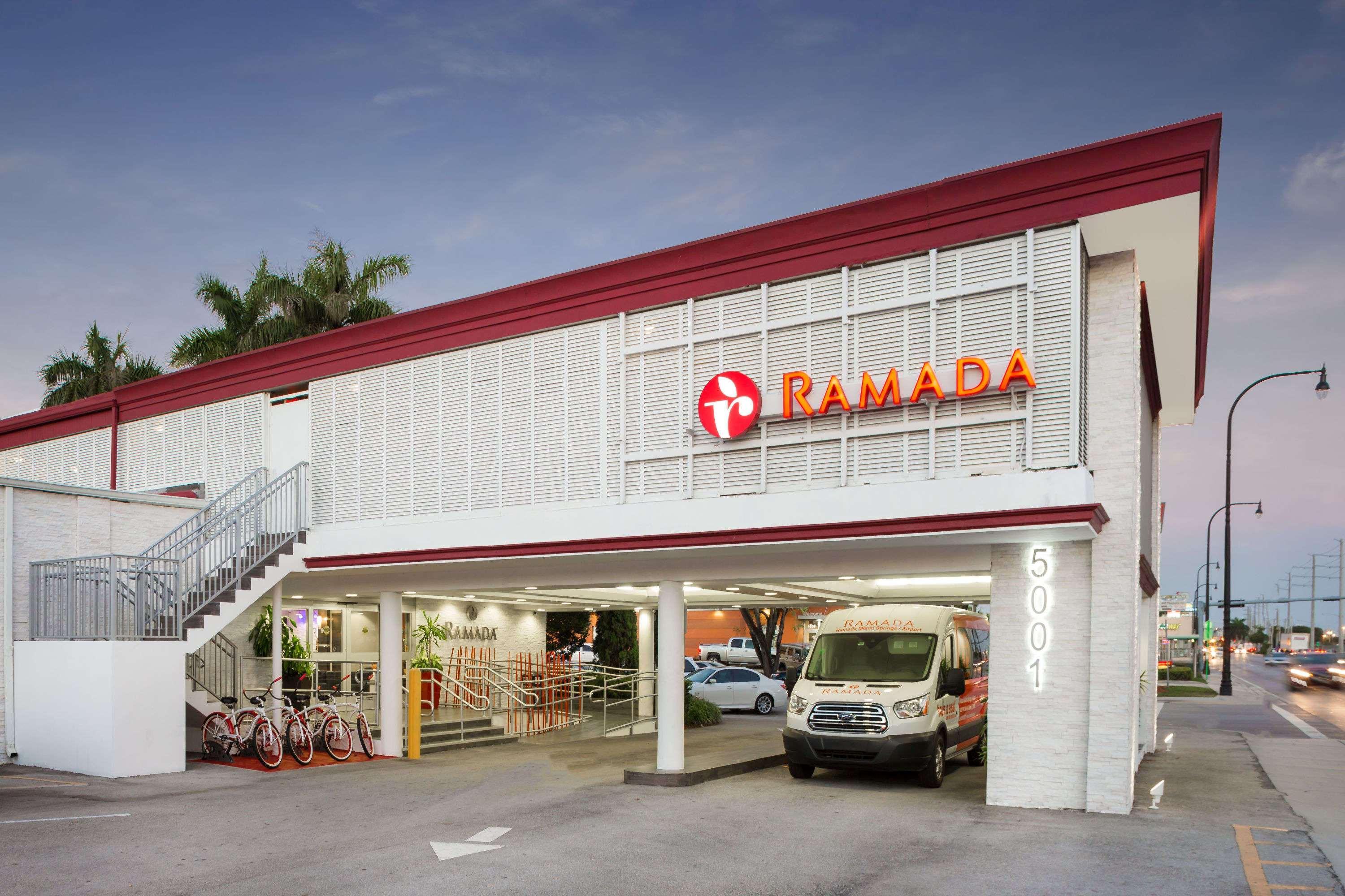 迈阿密温泉/迈阿密国际机场华美达酒店 迈阿密泉 外观 照片